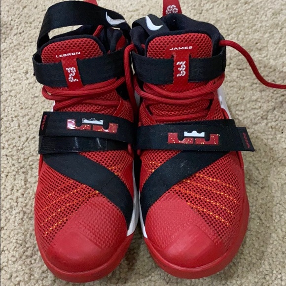 nike zoom soldier 9 premium